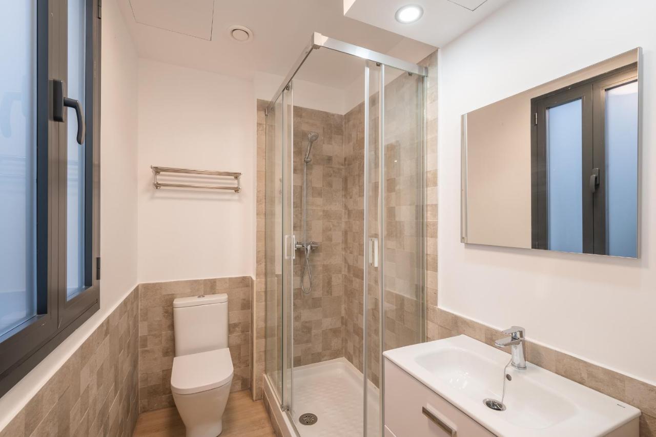 Dona Elvira Parras Apartment Malaga Bagian luar foto