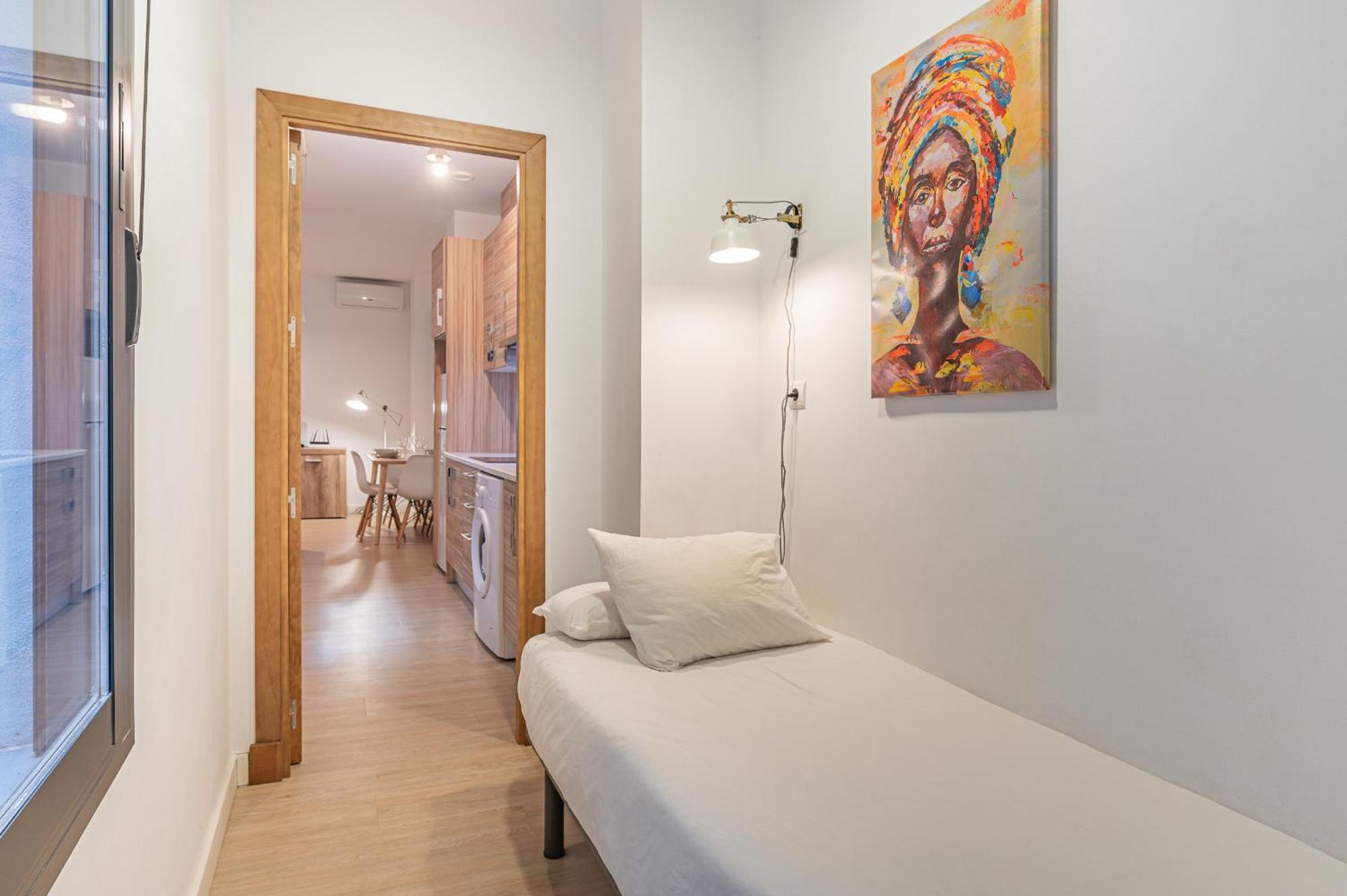Dona Elvira Parras Apartment Malaga Bagian luar foto